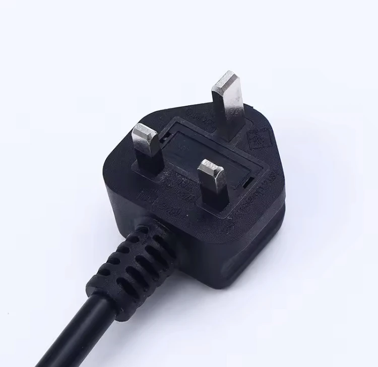 EV Adapter Cable UK Plug 220v 32A Industrial Socket 3pin Plugs