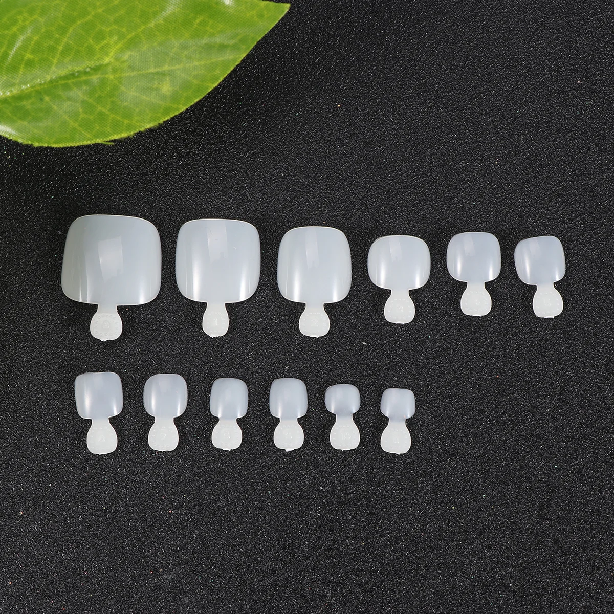 

600pcs Foot Nail 12 Styles Transparent False Toenails Diy Tips For Manicure Pedicure Tool Nail Patch Stickers