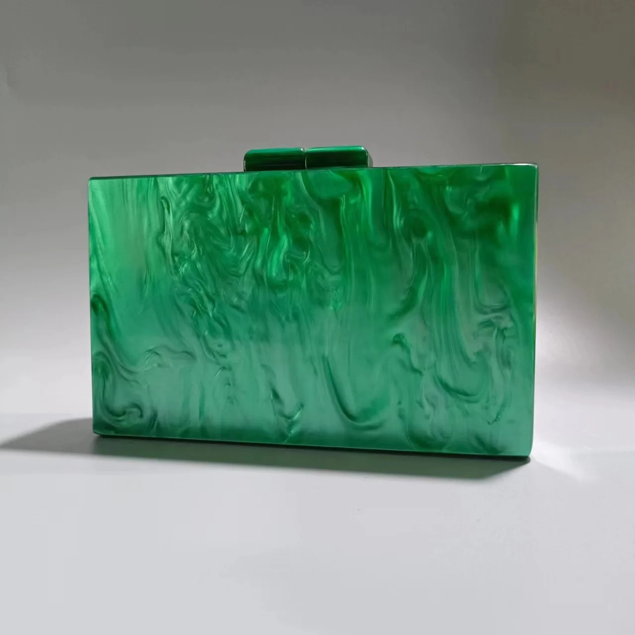 

New pearlescent acrylic dinner bag shoulder diagonal span wedding banquet clutch bag