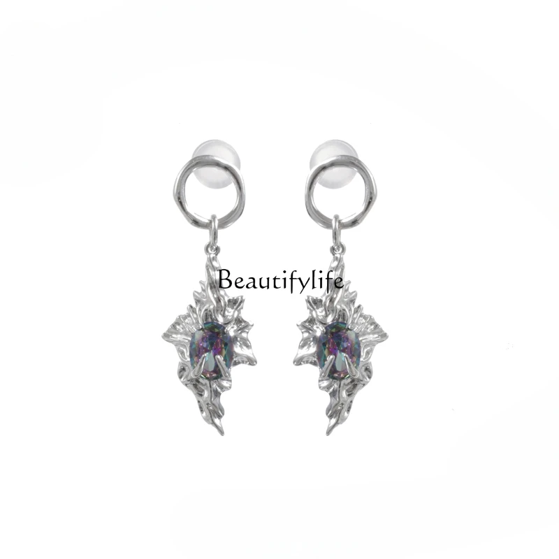 

Temperament earrings women's high sense cold wind studs