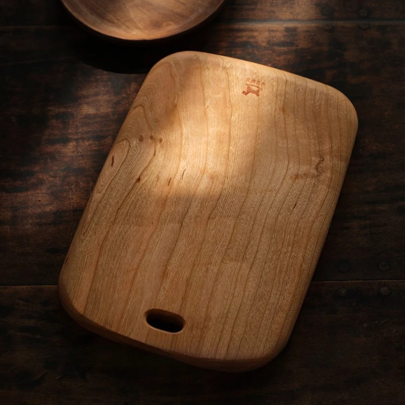 planche-a-decouper-en-bois-massif-pour-la-cuisine-plateau-de-service-en-bois-pour-steak-planche-a-biscuits-artisanale-planche-a-decouper-le-pain-de-qualite-alimentaire