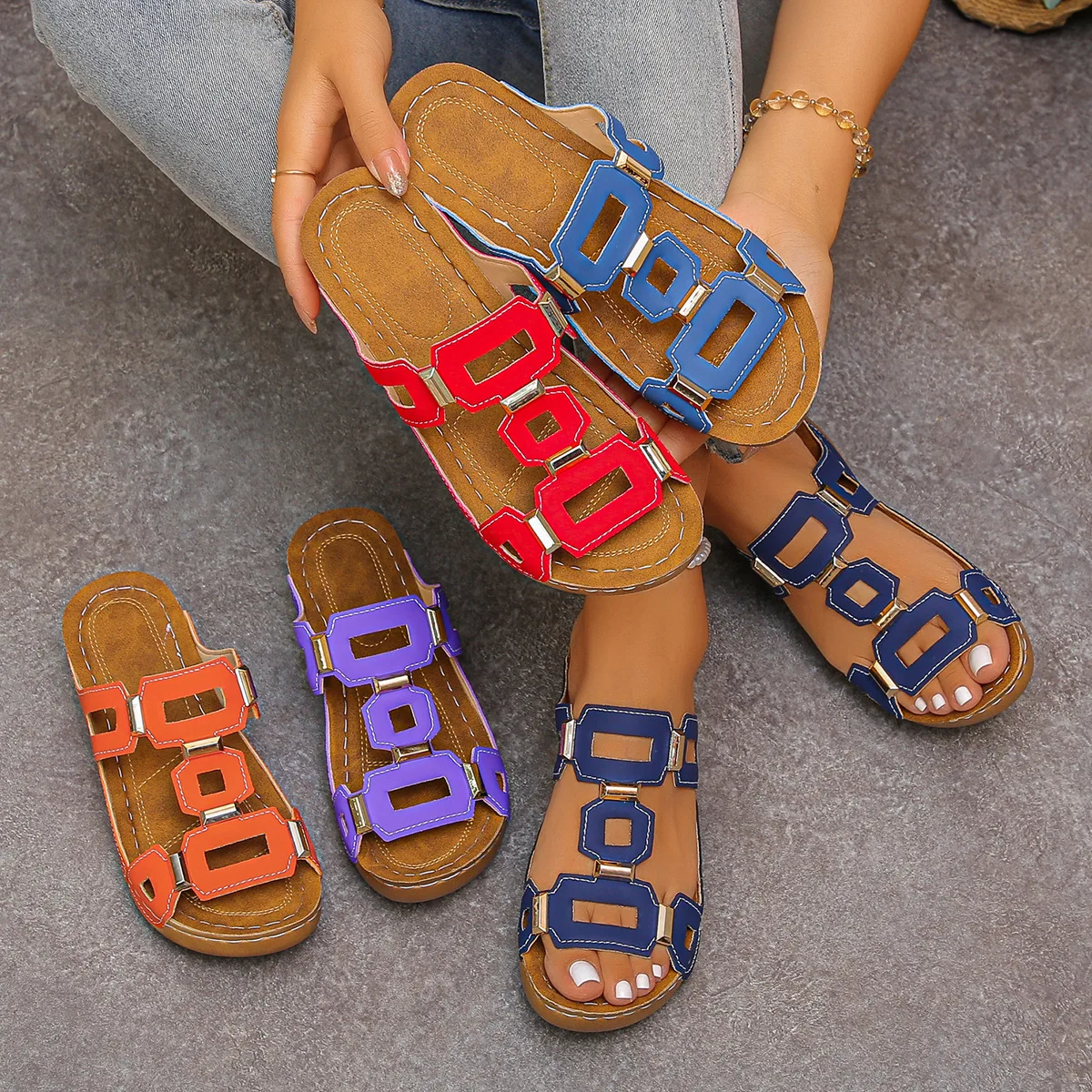 

2026 Wide Width Platform Sandals Women Solid Color Fish Mouth Design Belt Buckle Flat Slides Casual Outdoor Wear