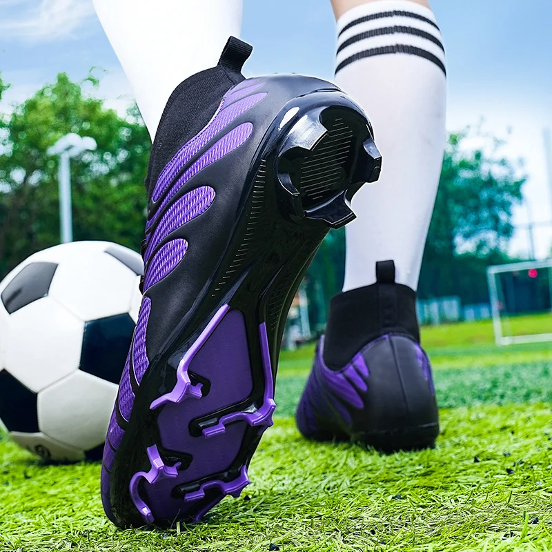 New Men Football Shoes Professional Society Cleats Original Soccer Shoes Indoor Fast Non Slip Training Football Field Boots