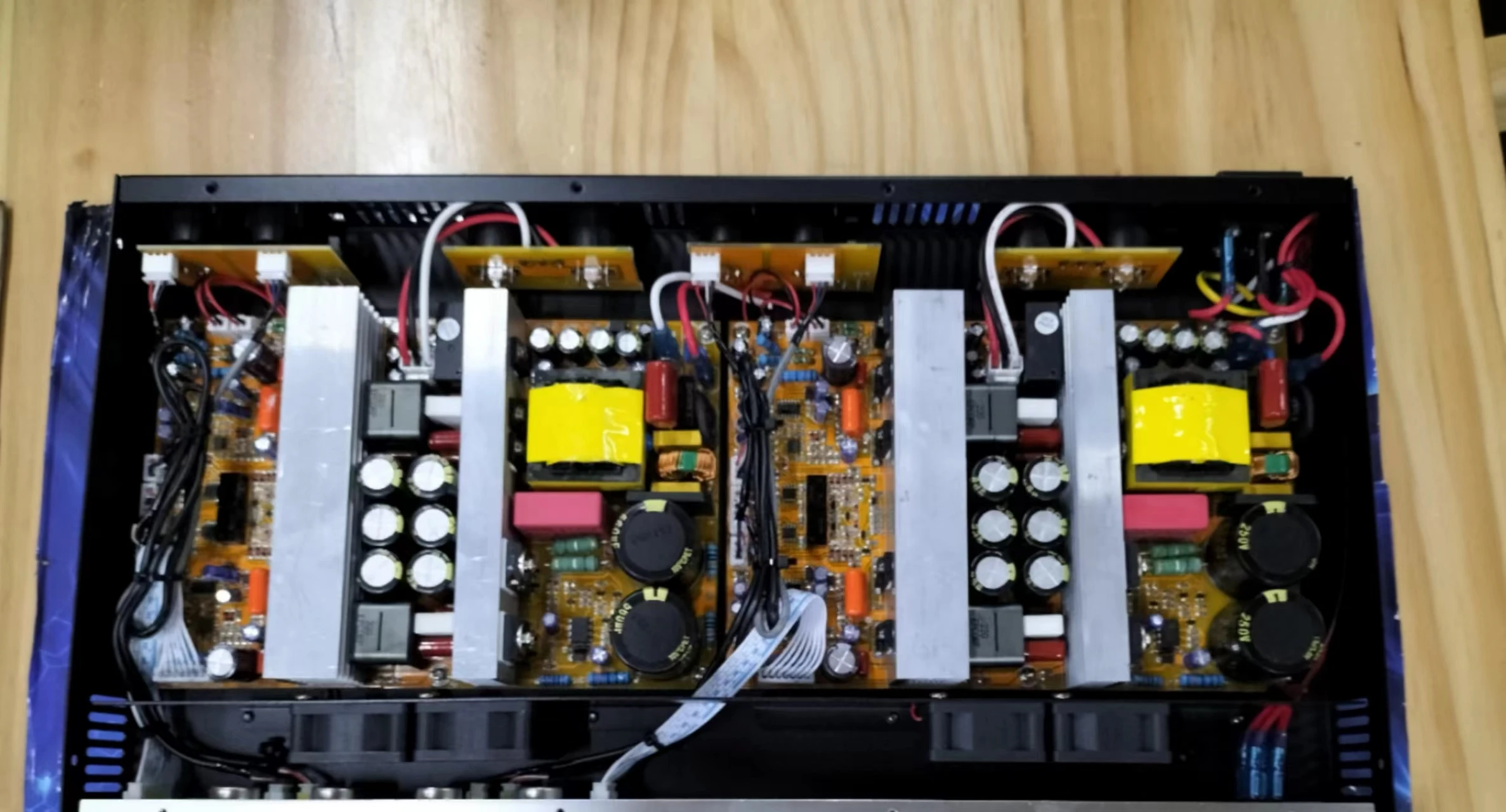 1U Digital Power Amplifier, 2 Channel 350W, Professional Audio Speaker Amplifier, Factory Supply