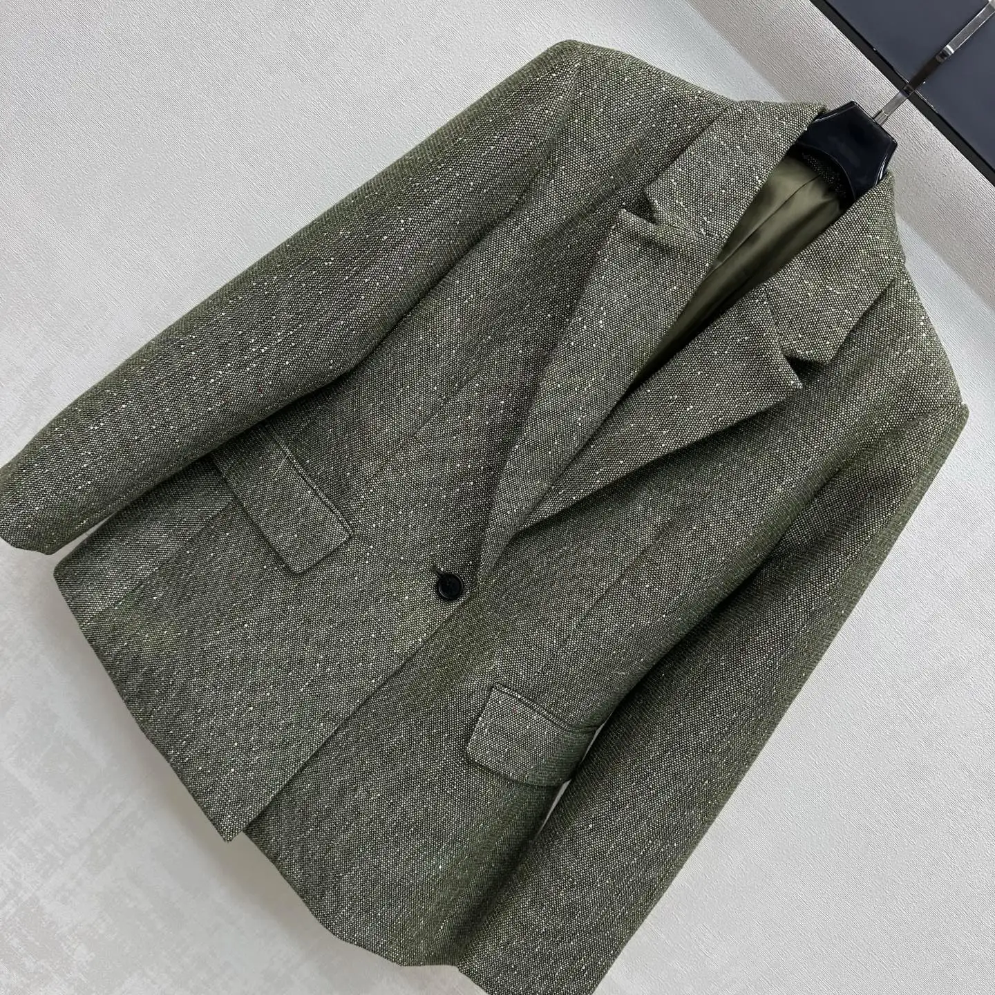 2026 New Olive Green Dot Sparkle Silk Jacket - Single Button, Collarless, Front Shoulder Suit Jacket