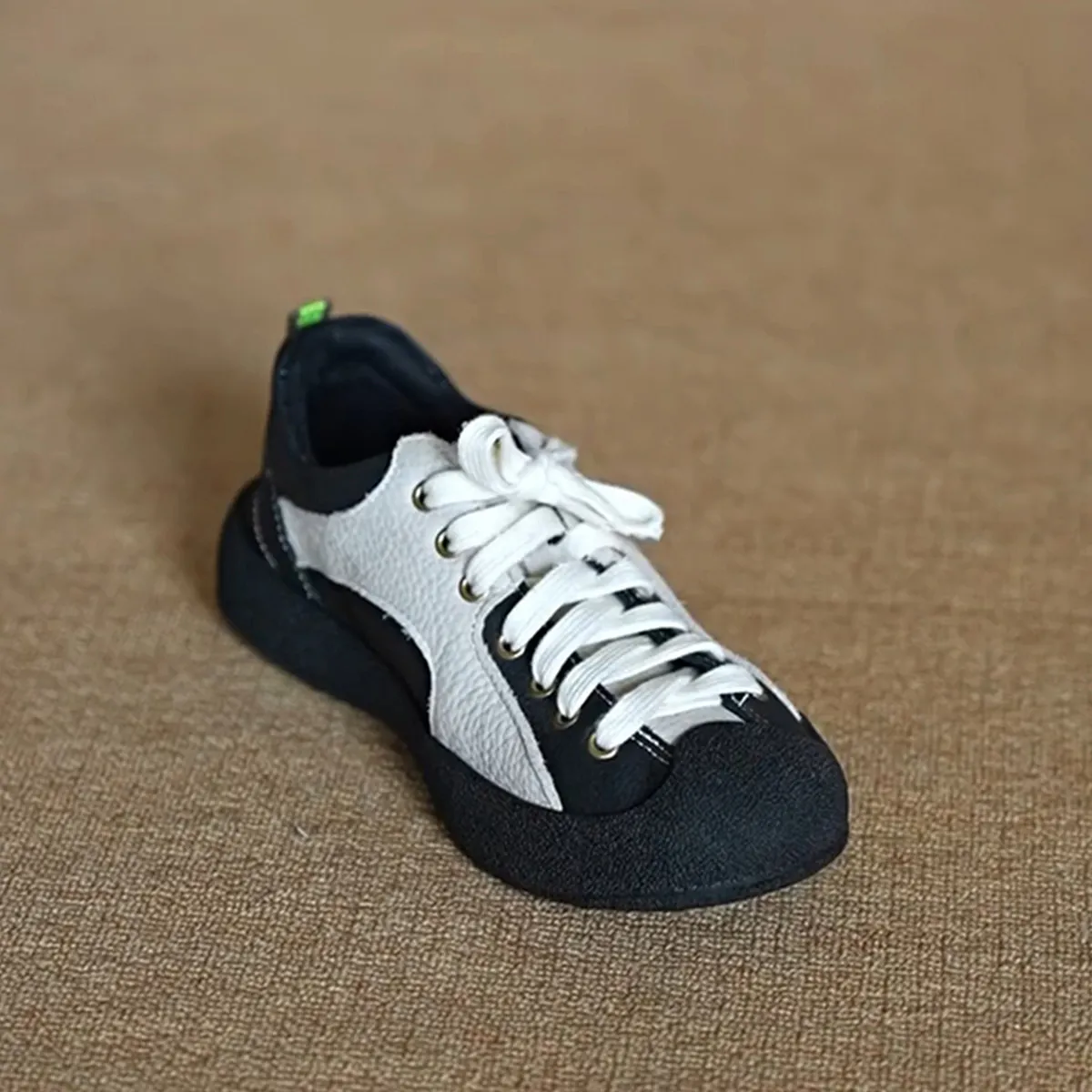 Ultra-Soft Women's Casual Sneakers: Retro-Style, Fashionable, Chunky-Soled, Comfortable, Niche-Market Training Shoes