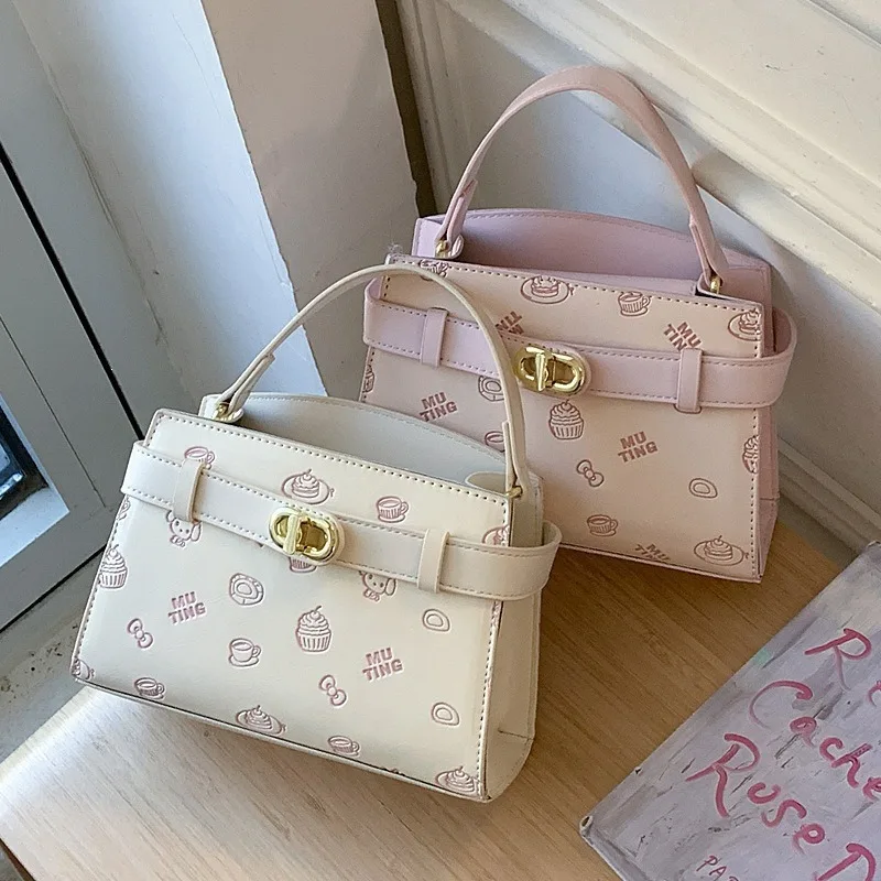 

Niche embossed bag women's 2026 new Sen Meng trend versatile fashion messenger bag small square bag