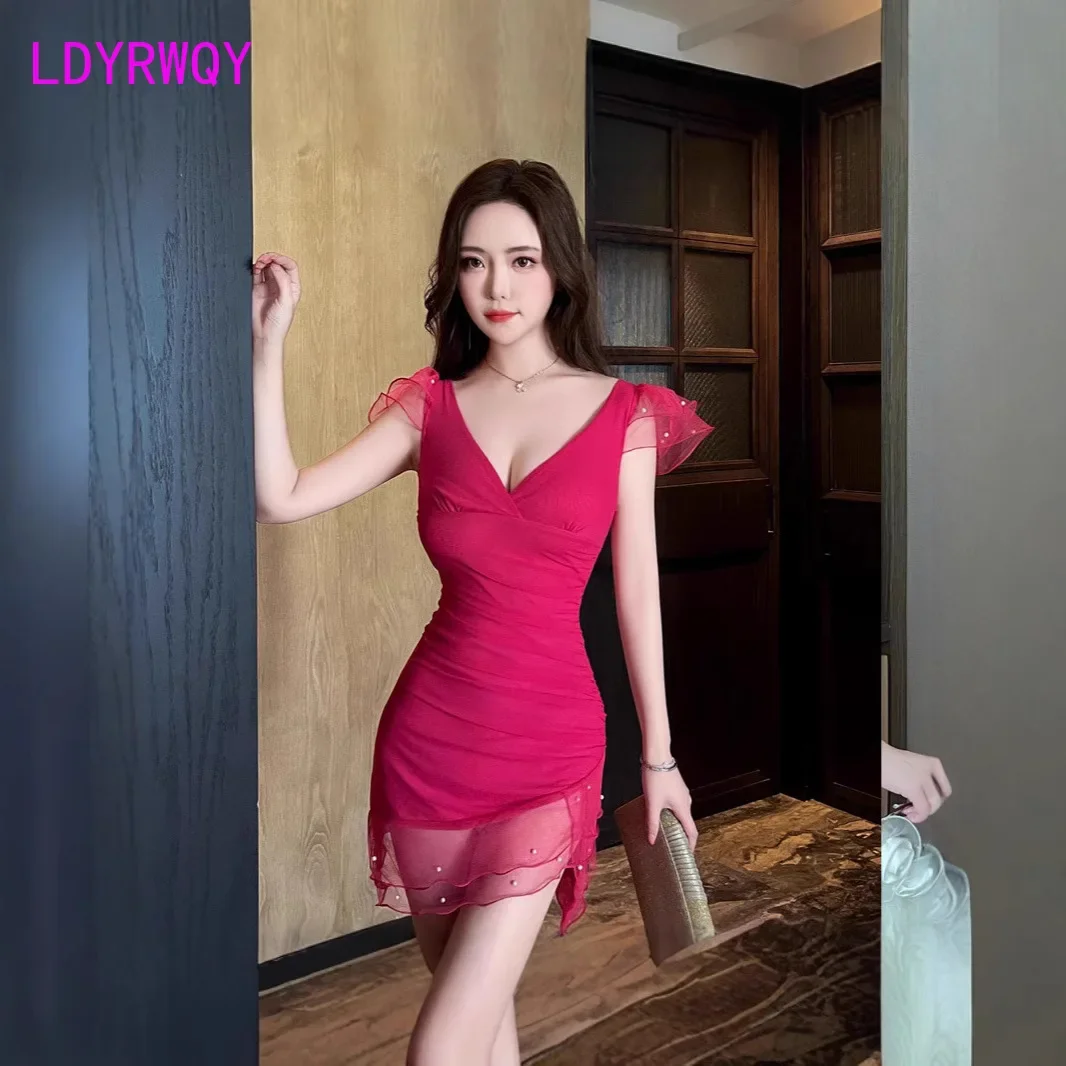 Dress, sexy, low cut, deep V-style, slim fit, slimming, nightclub women's clothing, technician's work clothes, foot bath, sauna