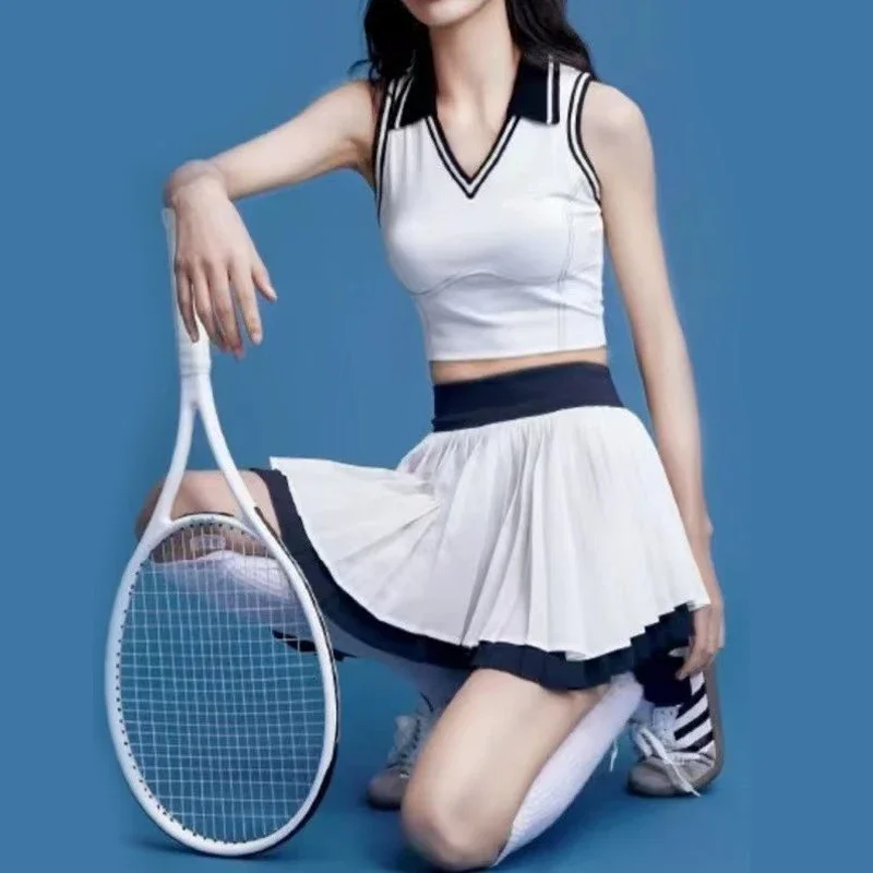New fashion tennis clothing outfits for woman with bra summer sleeveless vest top ladies lapel short style t-shirt pleated skirt