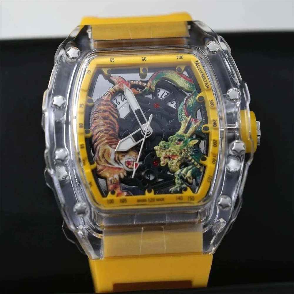 Tonneau Luminous Men Quartz Watches Dragon and Tiger Engraved Dial Waterproof Plastic Case Calendar Watch Men Steel Wristwatch