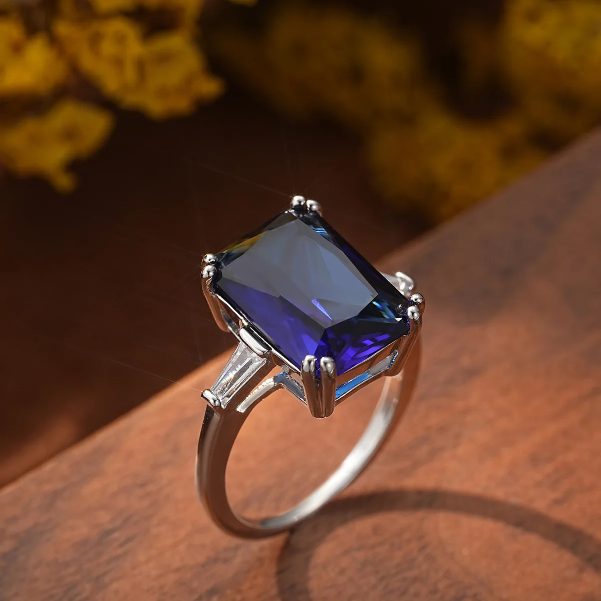 Fashion Female Rings 925 Sterling Silver Oversized Blue Zircon Cut Rings for Women Wedding Bride Engagement Jewelry Gift Anillos