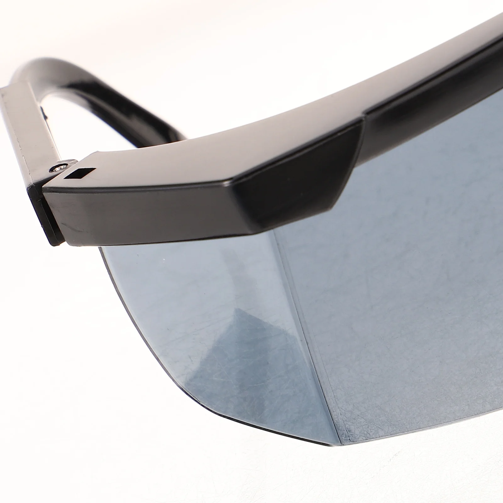 

Welding Protective Glasses Durable Plastic Lightweight Stable Material Welding Eye Protection Safety Goggles for Men Women