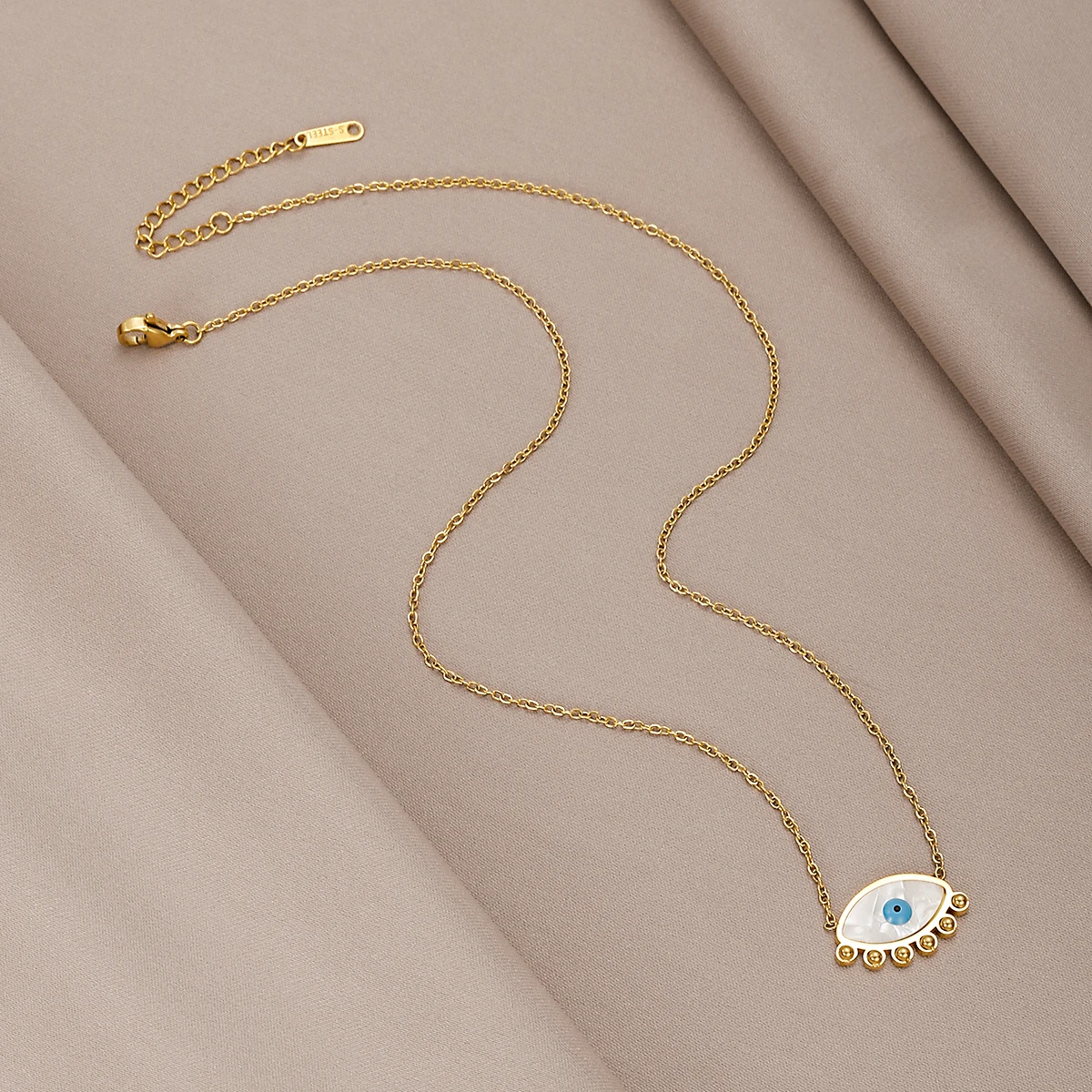 Fashion Evil Eye Pendants Necklaces for Women Goth Stainless Steel Choker Necklace Vintage Turkish Eye Neck Chains Jewelry 2022
