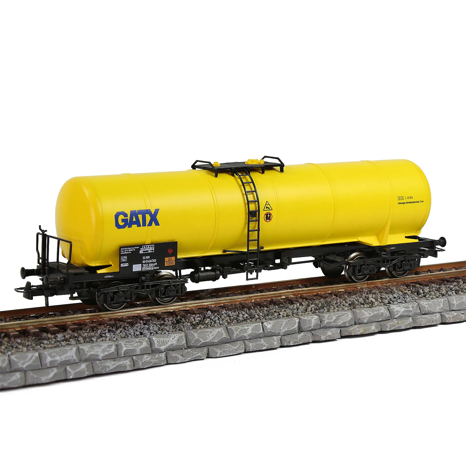 Evemodel – Wagon Citerne H0 1:87 – Camion à Huile – Roues Métal – Blanc – C8768