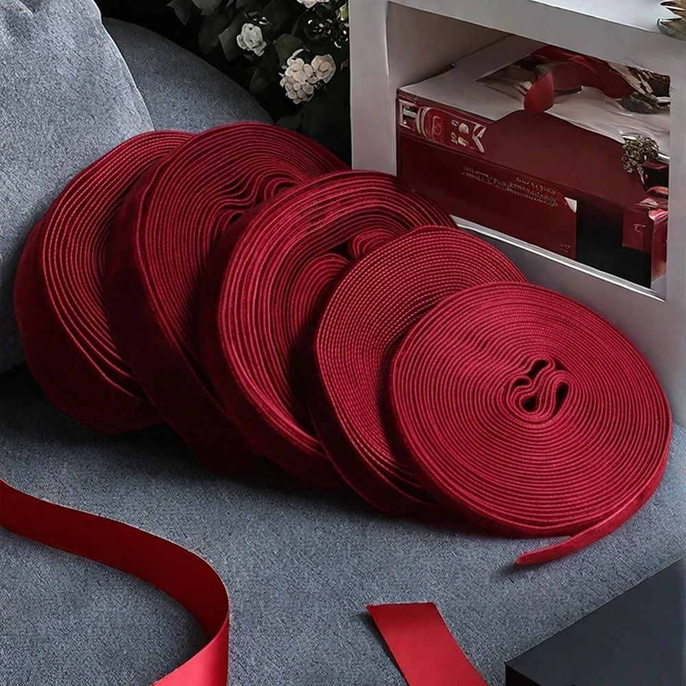 لفات شريطية مخملية بأحجام مختلفة مقاس 5، زخرفة حدود حمراء أحادية الجانب، مناسبة لتغليف الهدايا وأعياد الميلاد #4