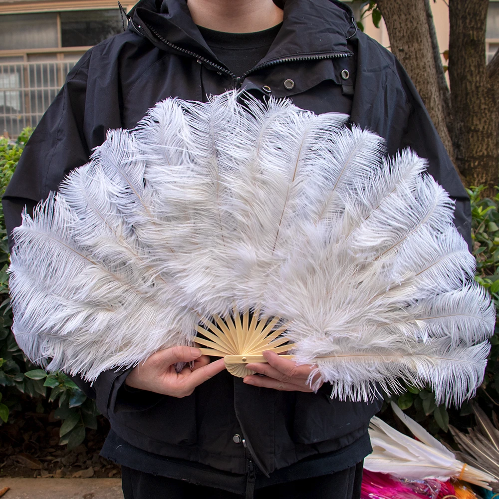 70cmX40cm White Big Ostrich Feather Fan Fluffy 15 Bone Handheld Carnival Dance Stage Performance Feather Fan Plumes DIY Crafts