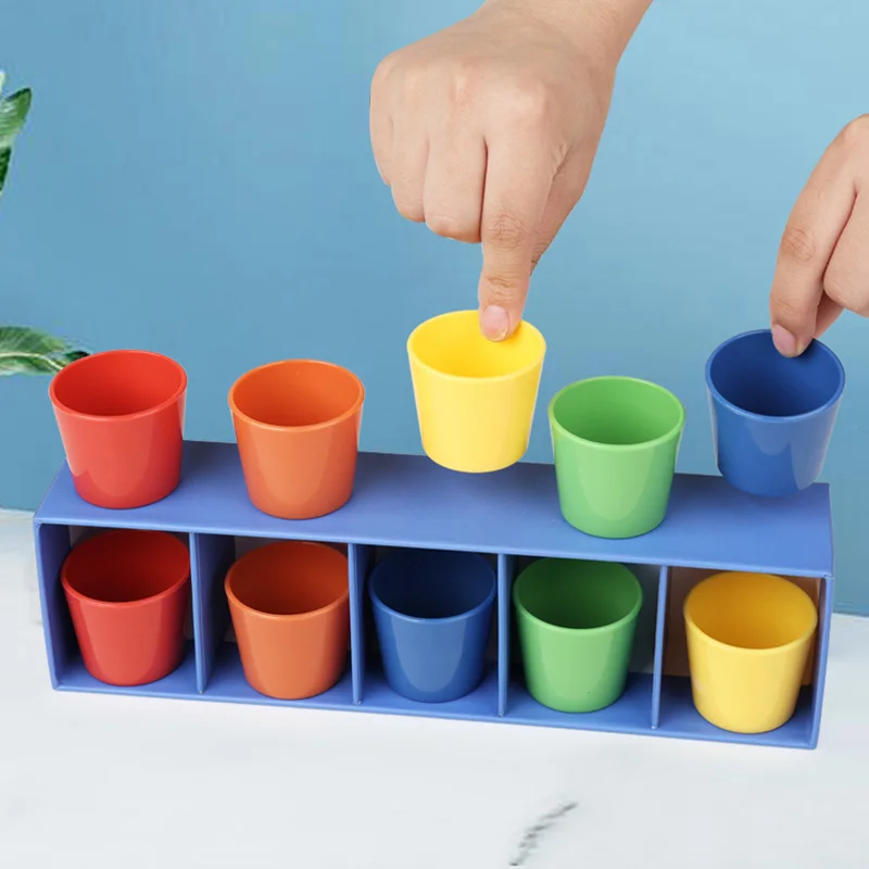 Colori creativi per indovinare Tazza di corrispondenza dei colori Sfida Formazione del pensiero logico Gioco multiplayer Giocattoli educativi per bambini