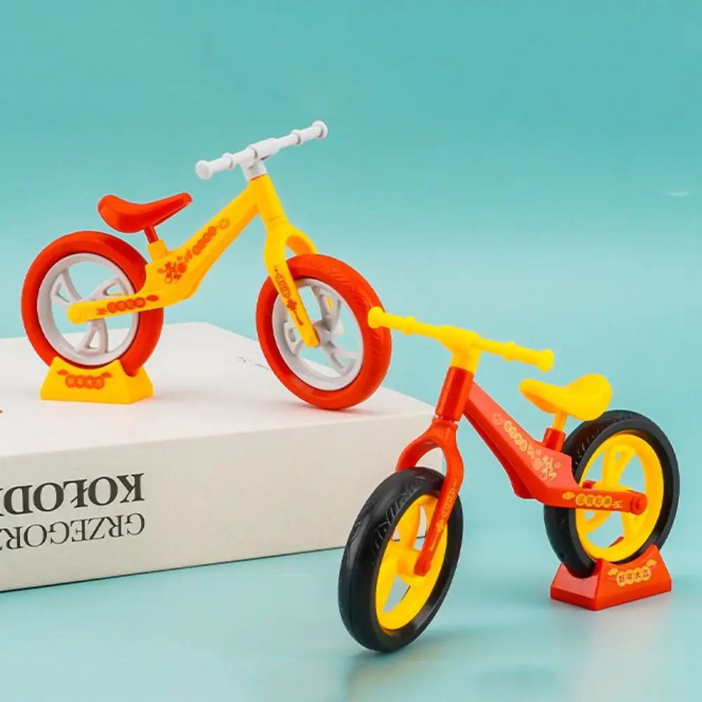 Brinquedos de quebra-cabeça das crianças montado modelo de brinquedo de bicicleta móvel deslizante diy mini bicicleta brinquedos de plástico artesanal educação equilíbrio carro brinquedo