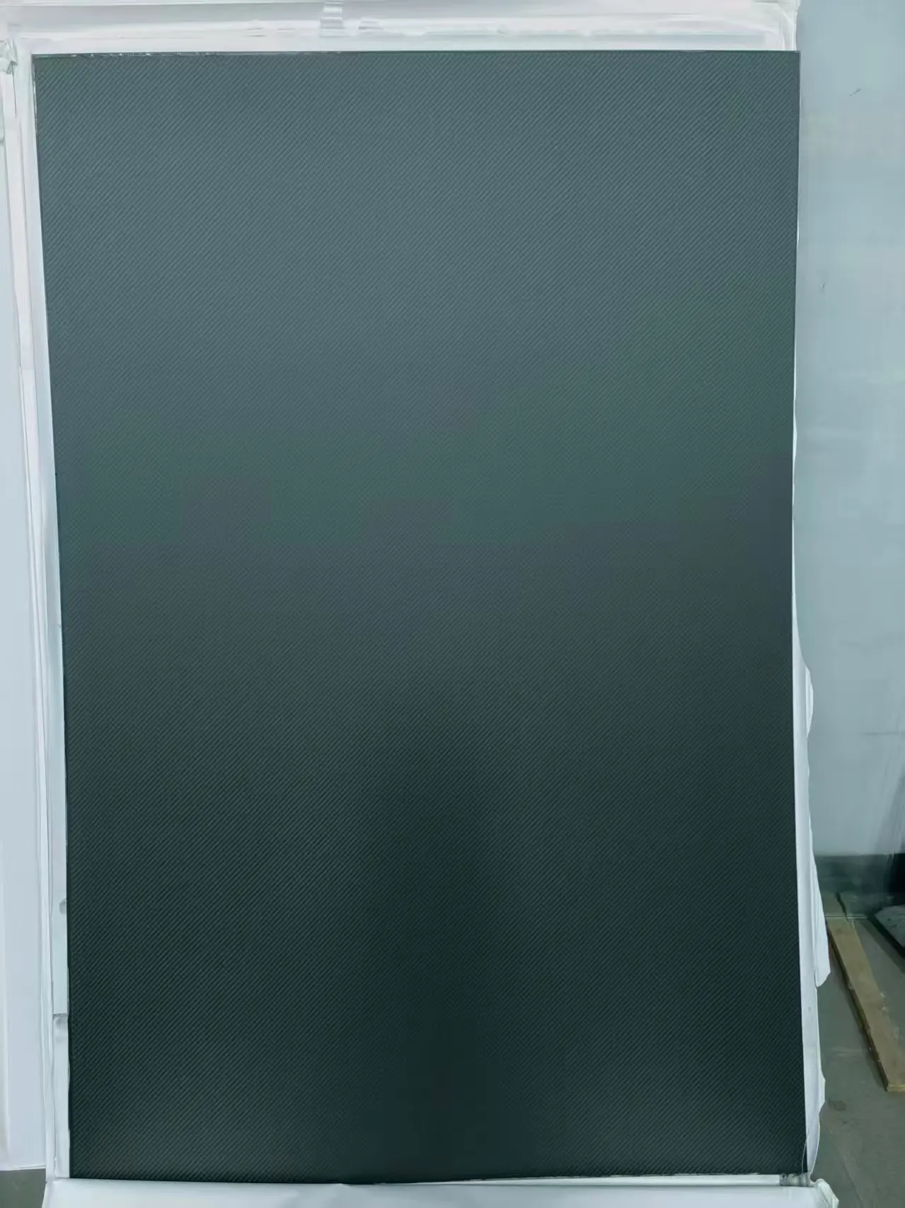 High Strength 1000 X 1000mm 0.5mm 1mm 2mm 3mm 4mm 5mm Thickness Customize Sizes Pure Carbon Fiber Sheet Plate