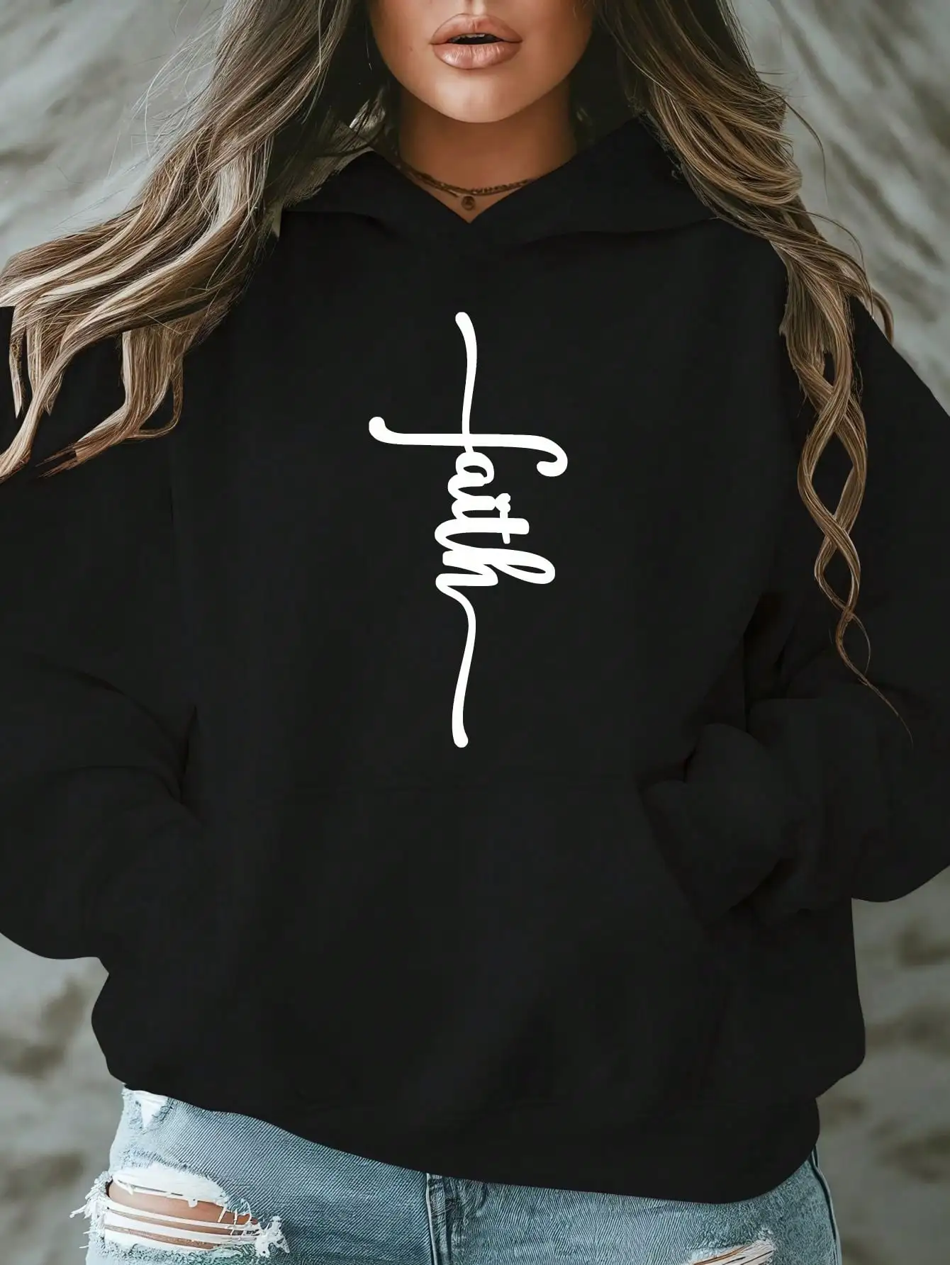 

Black Oversized Hoodie with White Script Print, Cozy Fleece Lined Pocket Pullover for Women Autumn Winter Casual Wear