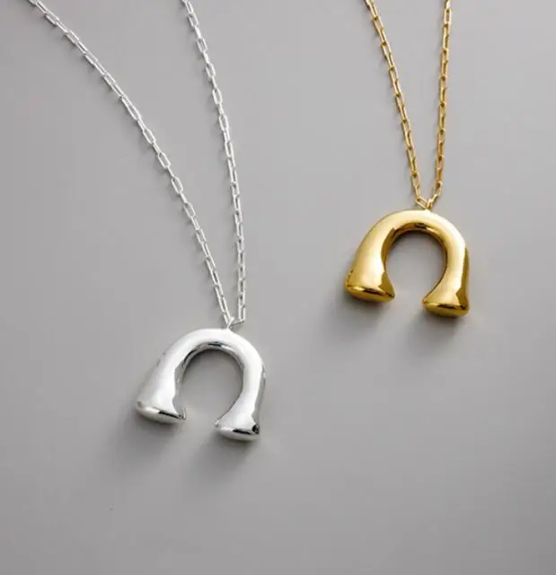 

Латунь с 18-каратной золотой длинной цепочкой U-образное ожерелье Женские ювелирные изделия Подиум T Show Party Top Редкий Boho Japan Souch Корейская мода