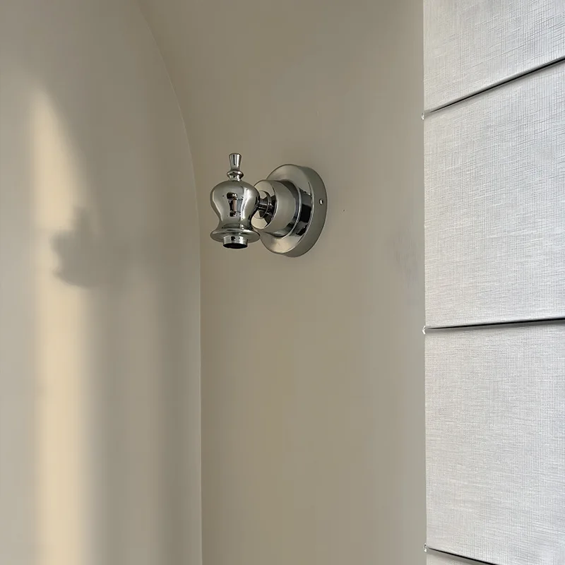 Middle ancient style bedroom bedside wall lamp retro entrance lamp study coffee shop atmosphere lighting Bauhaus wall lamp