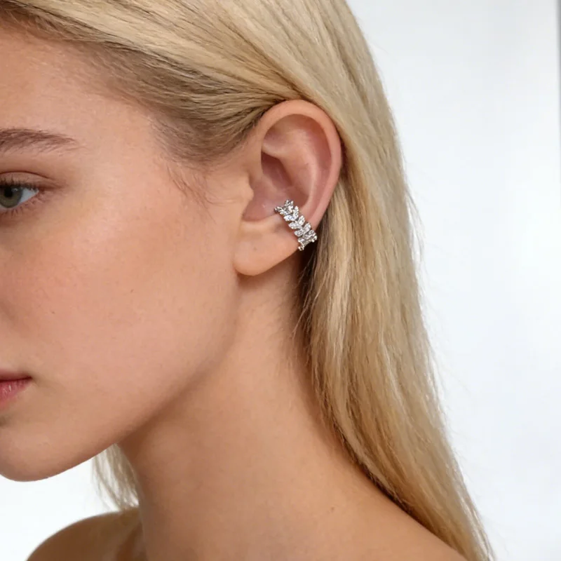 1 Stück Silberfarbene Zirkonia-Blatt-Clip-Ohrringe für Frauen, geometrischer Ohrclip ohne Piercing, Mädchen-Schmuck, Geschenke, Großhandel