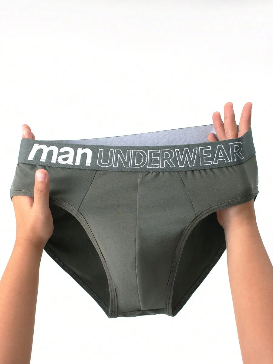 

Mens Solid Color Comfortable Breathable Soft Non-Binding Triangle Briefs