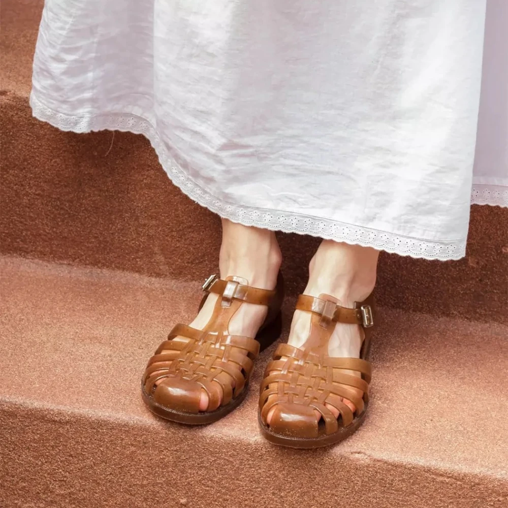 Hollow Out Vintage Woven Roman Sandals New Brown Closed Toe Women Crystal Jelly Shoes Beach Travel Daily Commute Sandals
