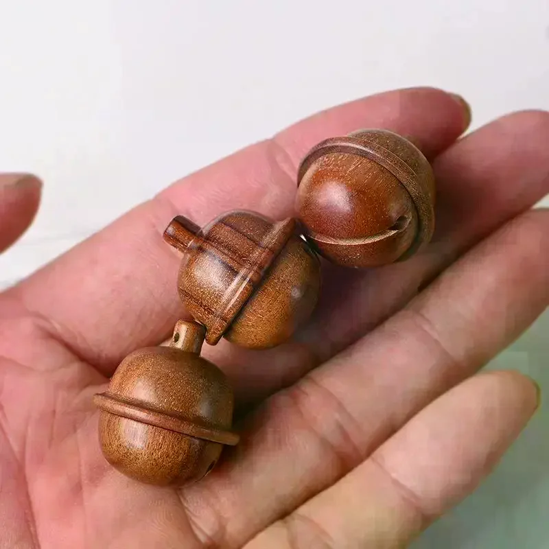 Wood Hollow Carved Aromatherapy Bottle Mini Vase Pagoda Car Hanging Decoration Fragrance Diffuser Bottle Sealed Jar Pendant