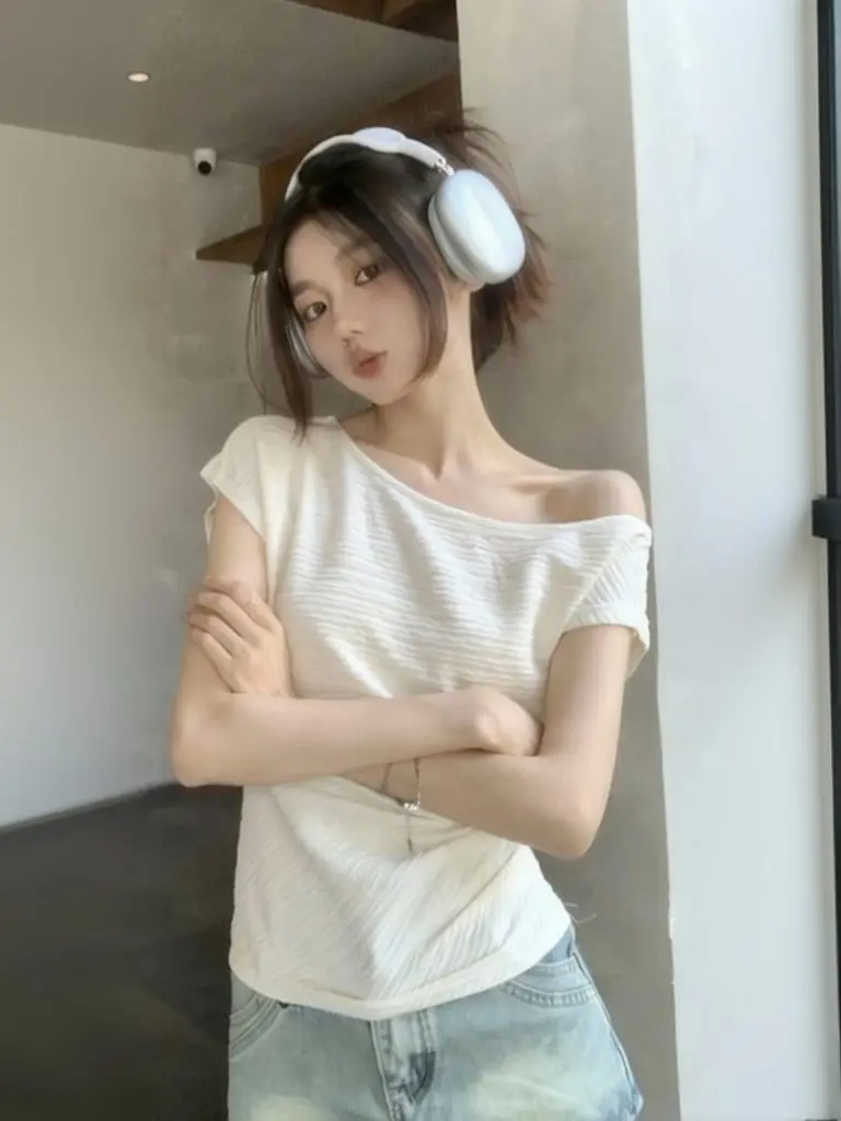 Elegant Woman Top Off Shoulder Korean Popular Texture Pleated Clavicle Short Sleeve T Shirt Korean Popular Clothes Plain Tees