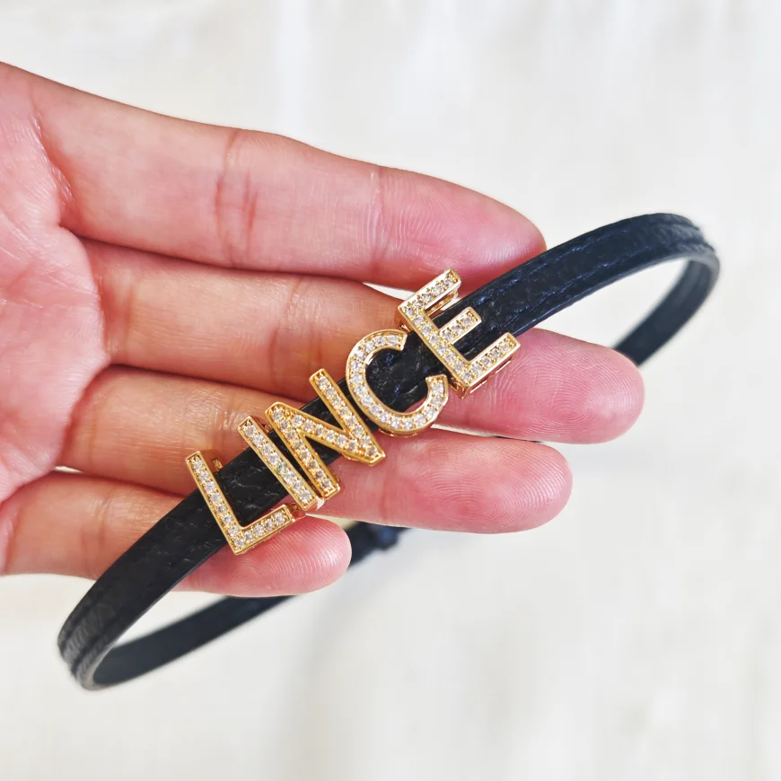 

Customized Cuban chain letter necklace with 26 first letter clavicle chain zircon letter pendant, women's jewelry gift