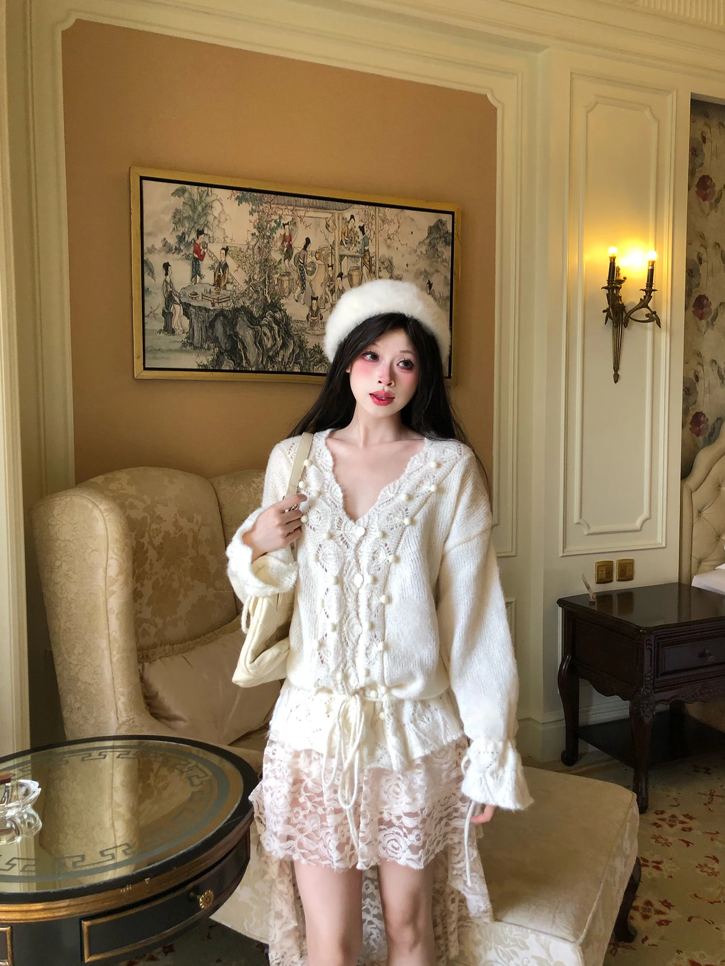 

Женский вязаный топ GeGe op White с ажурным цветочным узором, длинными рукавами и V-образным вырезом, универсальный, стройнящий, для осени