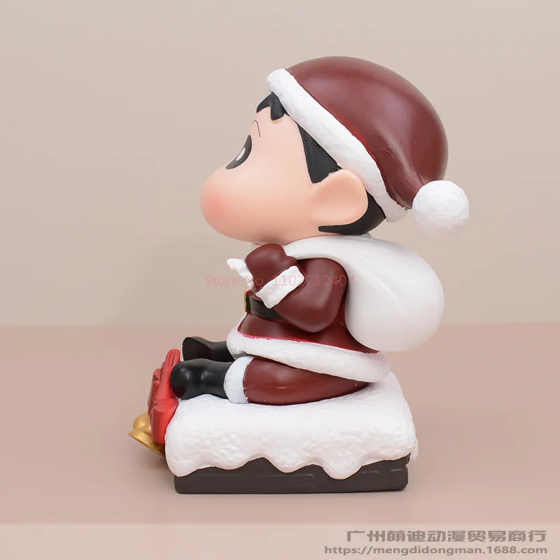 Crayon Shinchan Cosplay Ornaments, Modelo PVC, Presente de Natal, Cute Girls 'Figurines, Edição limitada, Papai Noel, Criativo, 16cm