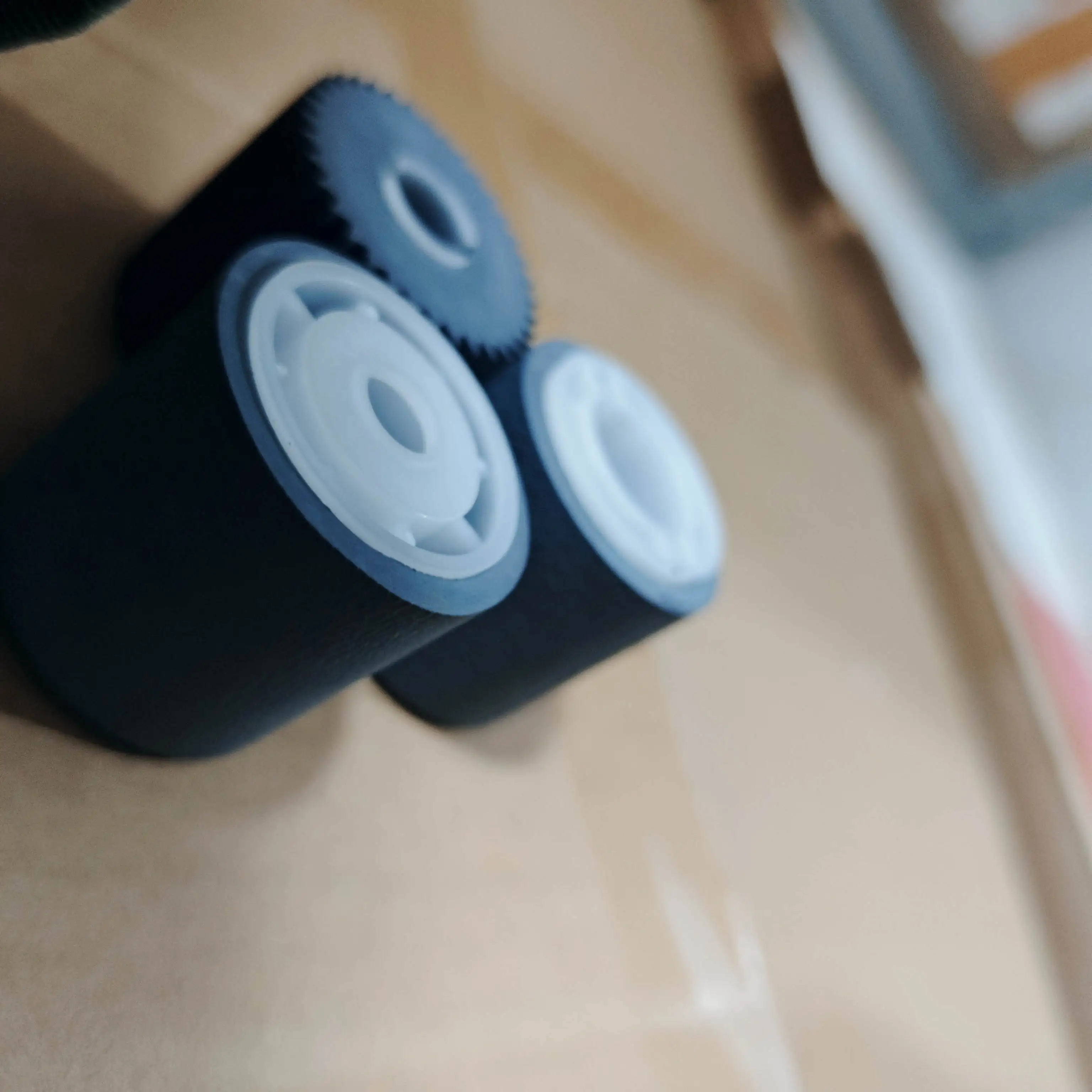 

10 шт. A4EUR71400 для Konica Minolta C5500 C5501 C6500 Bizhub BH 920 950 1050 1200 1250 оригинальный ролик подачи BH920