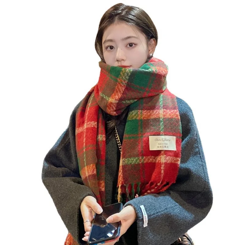 New 2024 Christmas Scarf Checkered Women\'s Winter Thick Warm Shawl Gift Long Scarf Fashionable Red Checkered Scarf