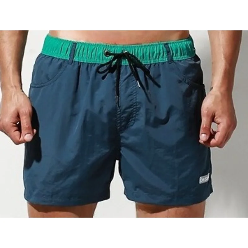 2026Wholesale supply men's quick-drying beach pants men's tide brand seaside, color matching holiday beach pants S7939