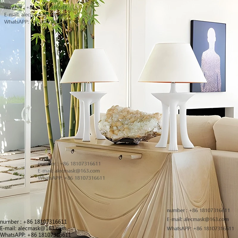 

Dog leg creative decorative table lamp Internet celebrity wabi **** art Italian style decoration