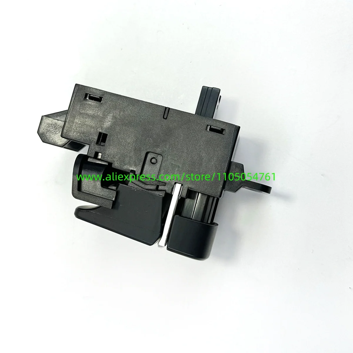 61316842027-61319109311は、b-m-w-5シリーズ（g30、g31、g32、g83）のパーキングブレーキコントロールスイッチに適用されます。