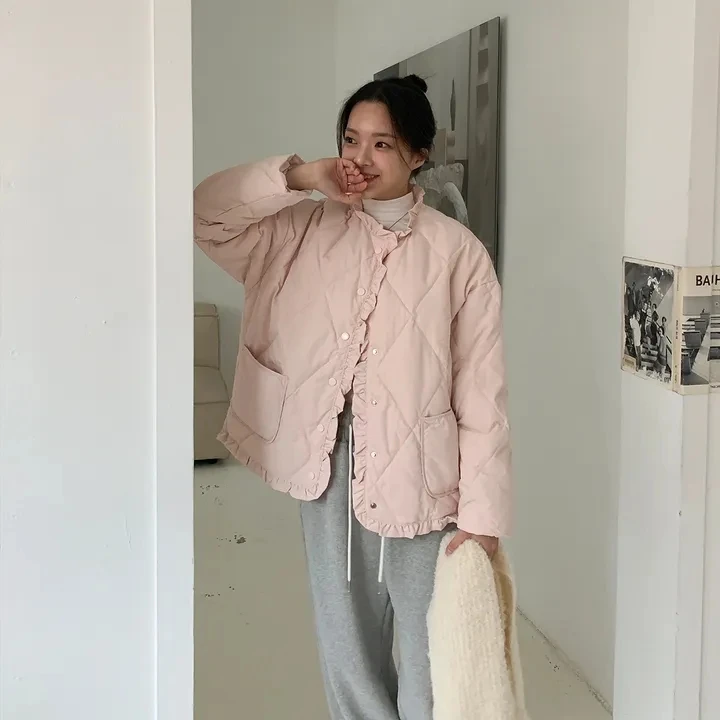 

Новинка: Женское стеганое пальто из хлопка с деревянными пуговицами и декоративными элементами, корейская версия, зимнее, в корейском стиле