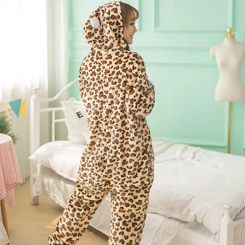 Unisex Adult Onesie Pajamas Bear Leopard Animal One Piece Costume Halloween Christmas Cosplay Sleepwear Cartoon Anime Jumpsuits