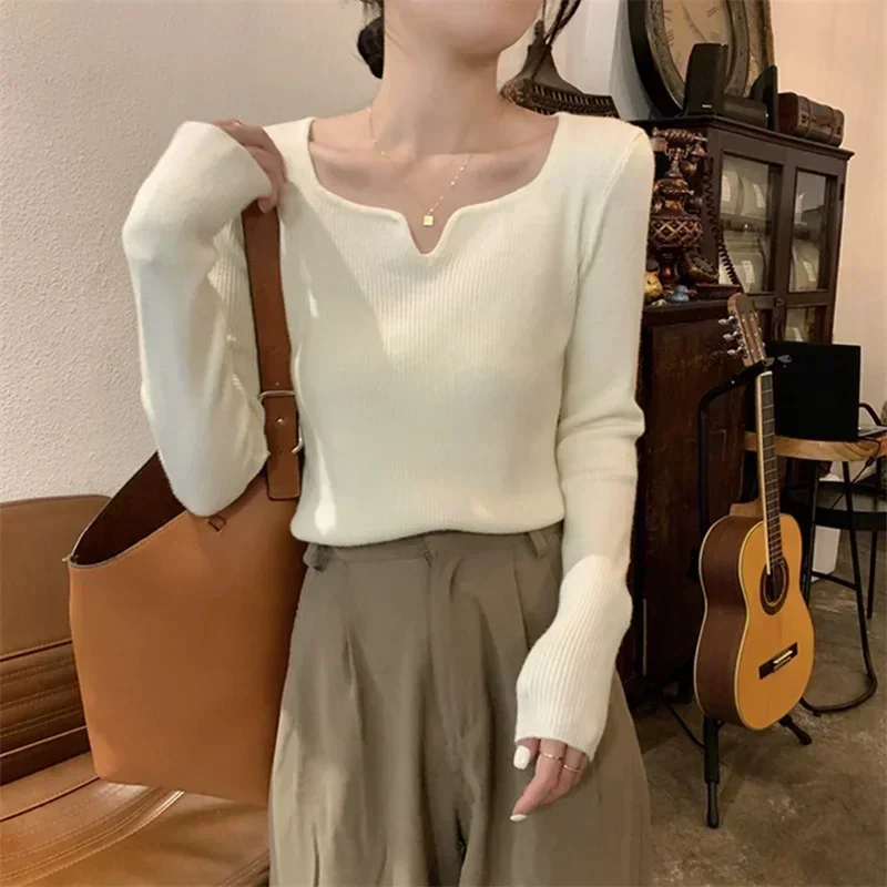 

small V-neck soft waxy inside knitted bottom shirt women's new autumn and winter design sense of foreign style pullover sweater