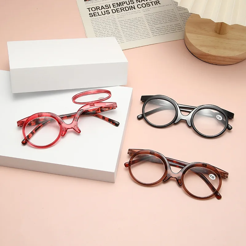 

Fashion Rotating Magnifying Makeup Reading Glasses For Women Folding Clamshell Cosmetic Presbyopic Glasses For Elder Unisex