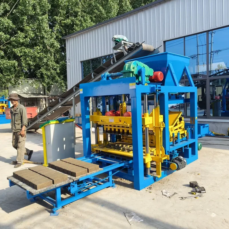 Direct Factory QT4-25 Hydraulic Automatic Hollow Concrete Block Making Machine Stable Running Brick Production Molding