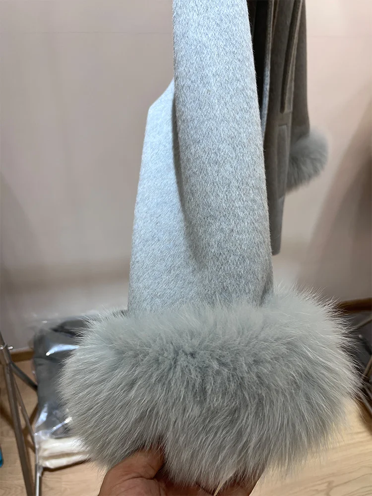 2025 Cappotto con cappuccio in vera pelliccia di volpe naturale da donna invernale Giacca in lana e cashmere Cappotto femminile spesso di lusso Capispalla caldo da donna in lana