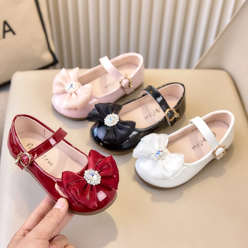 

Детские туфли Мэри Джейн для девочек с бантом и стразами, туфли-балетки для принцесс, праздничные туфли для малышек на свадьбу, весна-осень 2026