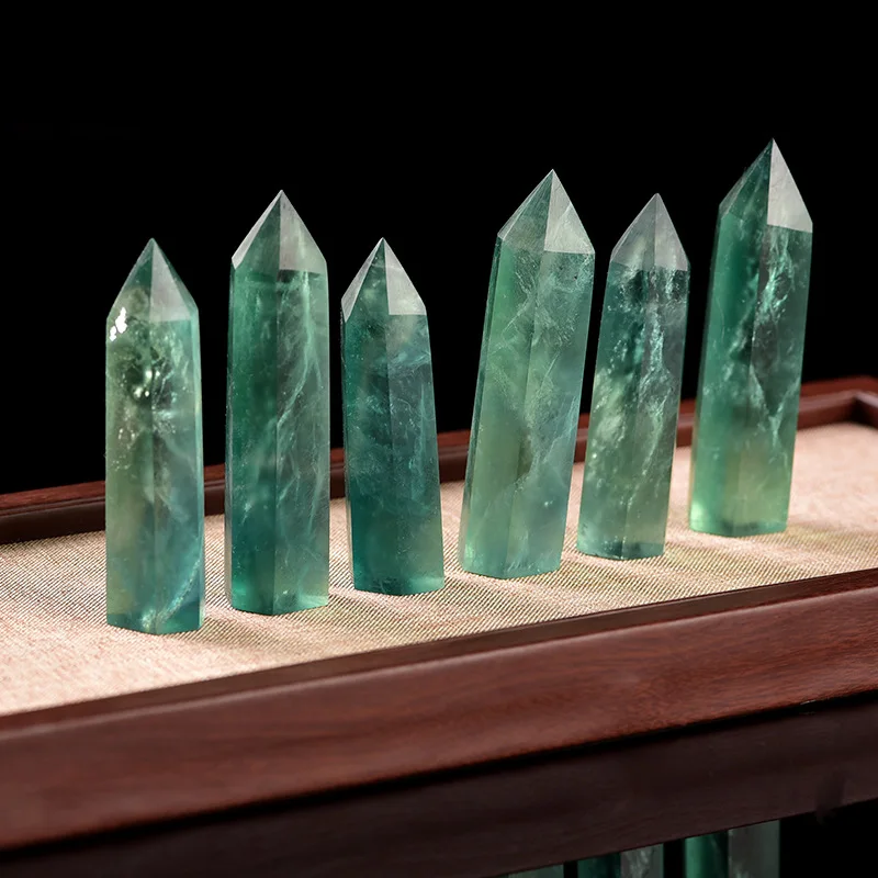 

Natural Clear Fluorite Crystal Wand Point Stone Tower Decoration Real Green Crystals Spiritual Witchcraft Healing Reiki Quartz