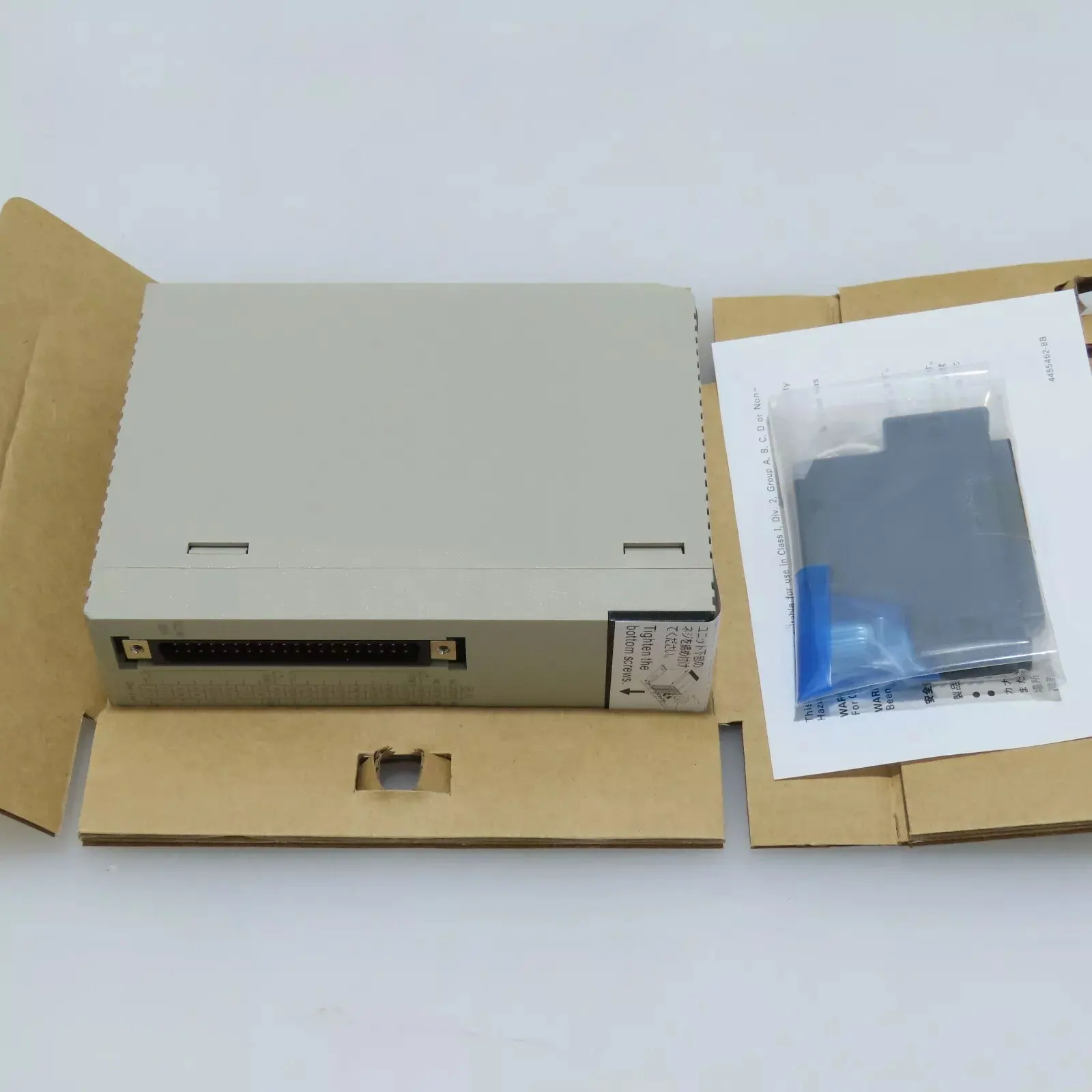 Nowy CS1W-ID231 CS1W-ID261 CS1W-ID211 CS1W-ID291 Roczna Gwarancja