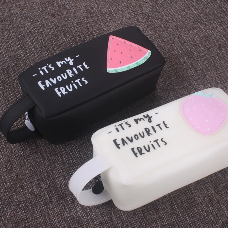 Cartoon PVC Stift Tasche Nette Tragbare Toiletten Lagerung Tasche für Mädchen Erwachsene Reise