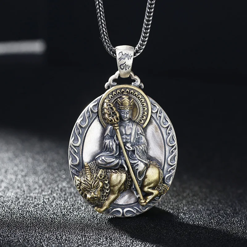 Wholesale 925 sterling silver retro personalized creative Tibetan king pendant pendant, men's Thai silver Buddha statue sweater